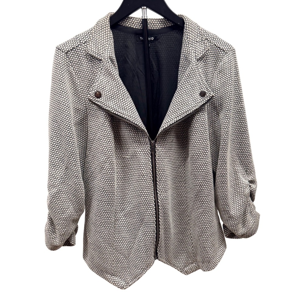 Torrid Womens Plus Size 2 Black White Textured Bubble Knit Moto Jacket Zip Front